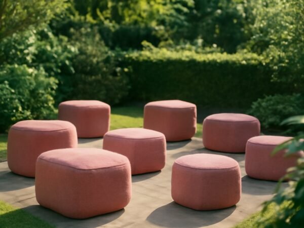 8 stilvolle Poufs outdoor in Pink für jeden Raum